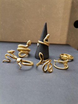 BAs regroup Serpents (Acier inox doré)