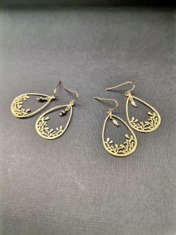 BOUCLE D'OREILLE