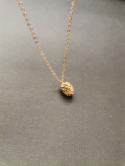 CO pomme de pin (Laiton doré)